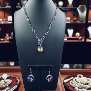 Rainbow Crystal Pendant Necklace And Earrings Set‎ Silver Tone Toggle Clasp